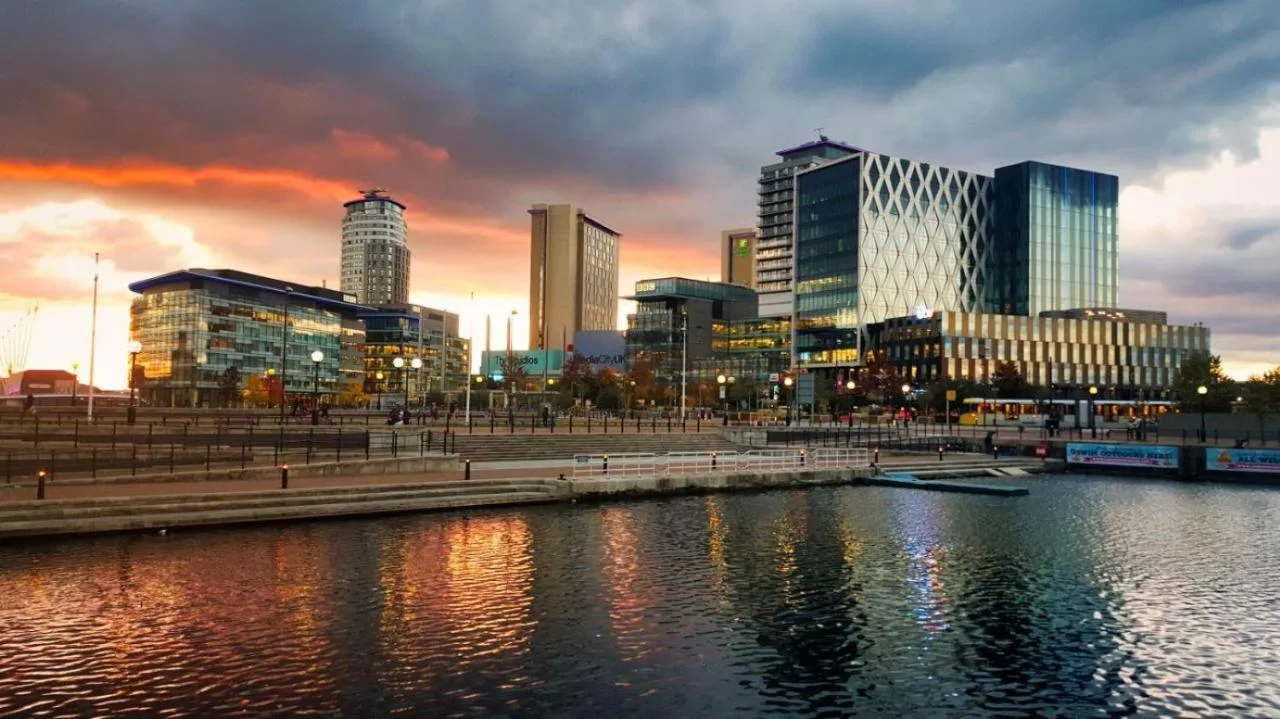 View of Liverpool city and river near Maldron Hotel Liverpool City Centre